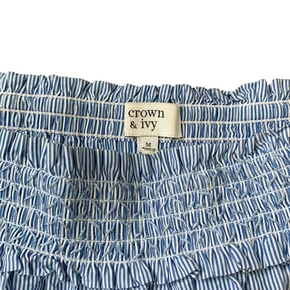 Crown & Ivy off shoulder seersucker blue and white pin stripe shirt size medium - Picture 3 of 6